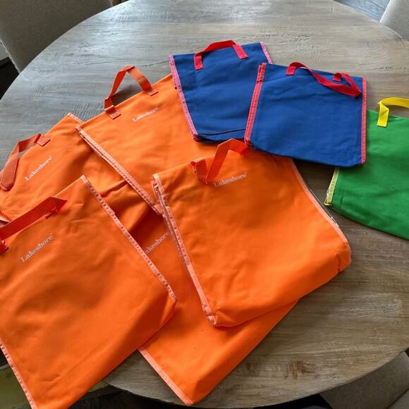 Lakeshore Sort & Store Book Totes home schooling - Picture 3 of 3